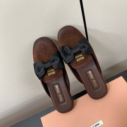 BOW MULES IN CHOCOLATE SUEDE