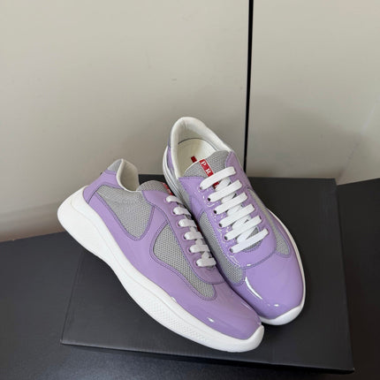 PRADA 26S SNEAKERS IN LIGHT PLUM PATENT CALFSKIN AND WHITE MESH