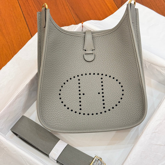 HM 26S EVELYNE BAG 23CM IN GRAY GRAINED CALFSKIN