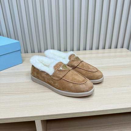 PRA SUEDE LOAFER IN TAN BROWN WITH SHEARLING LINING