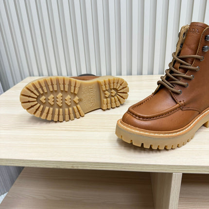 PRADA 25S LACE-UP ANKLE BOOTS IN BROWN CALFSKIN