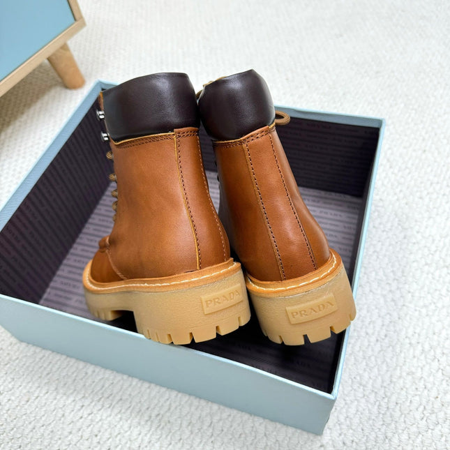PRADA 25S LACE-UP ANKLE BOOTS IN BROWN CALFSKIN