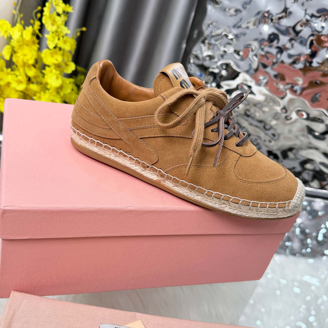 MIUMIU 26S SNEAKERS IN CARAMEL BROWN SUEDE