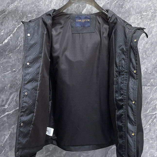 LV BLACK JACKET 239570
