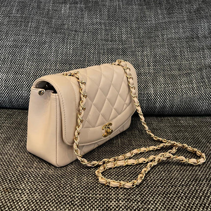 CHANEL 26S FLAP SHOULDER BAG 22 IN BEIGE QUILTED LAMBSKIN GOLD HARDWARE