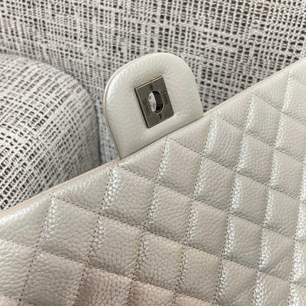 CHANEL 26S CLASSIC JUMBO FLAP BAG 46 IN LIGHT GREY CAVIAR CALFSKIN DARK SILVER HARDWARE