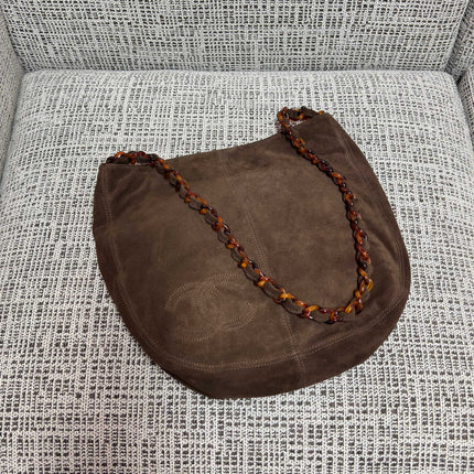 CHANEL 26S LARGE HOBO BAG 33 IN DARK BROWN SUEDE TORTOISE RESIN CHAIN