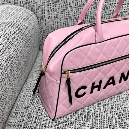 CHANEL 26S BOWLING BAG LARGE 46 IN LIGHT PINK AND BLACK CALFSKIN GOLD HARDWARE