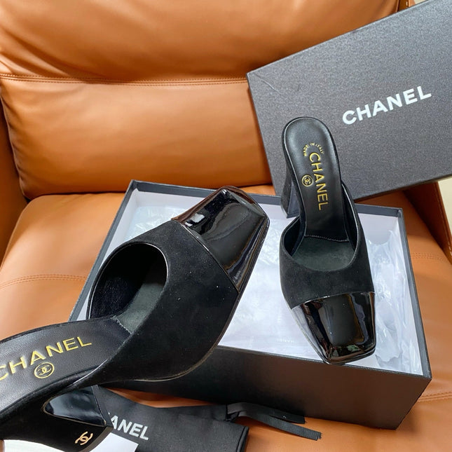 CHANEL 26S HIGH-HEEL MULES 90 MM IN BLACK SUEDE AND LAMBSKIN