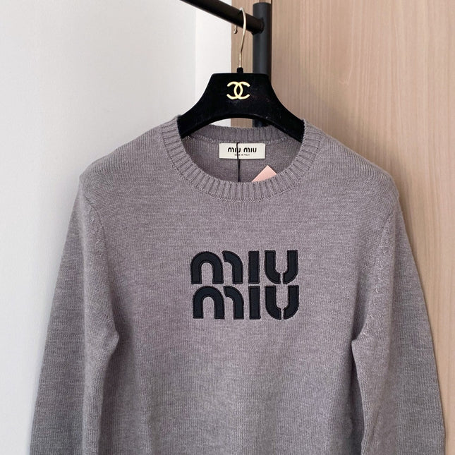 MIUMIU SWEATER STYLE 706