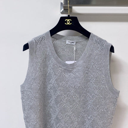 CHANEL 26S SLEEVELESS SWEATER STYLE 1047