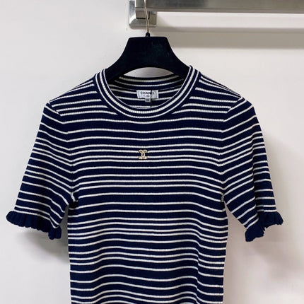 CHANEL 26S SHORT-SLEEVE SWEATER STYLE 1052