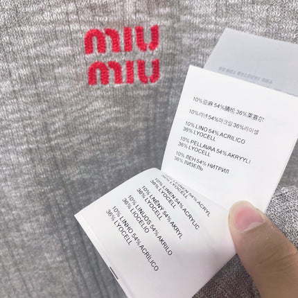 MIUMIU 26S SHORT-SLEEVED SWEATER STYLE 1136