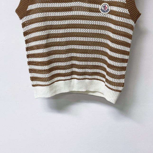 MONCLER 26S SLEEVELESS STRIPED KNIT POLO TOP 674