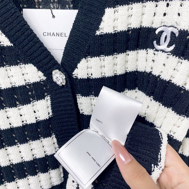CHANEL 26S CARDIGAN 1298