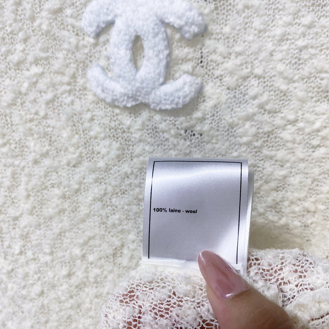 CHANEL 26S BOUCLE KNIT SWEATER 1290