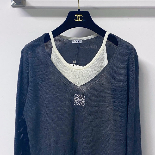 LOEWE 26S LAYERED V-NECK KNITTED SWEATER 567