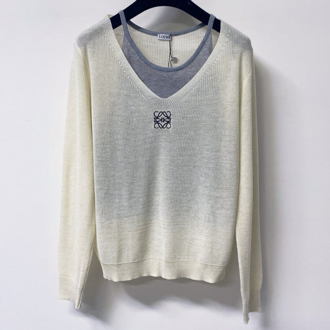 LOEWE 26S LAYERED V-NECK KNITTED SWEATER 566