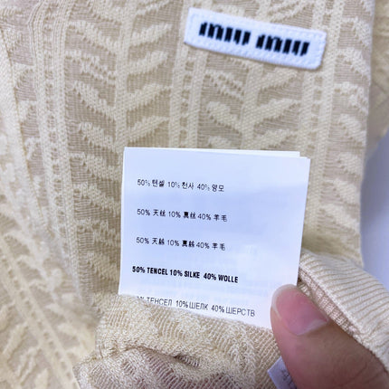 MIUMIU 26S V-NECK SHORT-SLEEVE KNIT TOP 1281