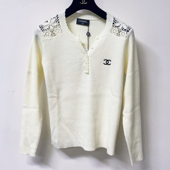 CHANEL 26S LACE-SHOULDER RIBBED KNIT HENLEY TOP 1674