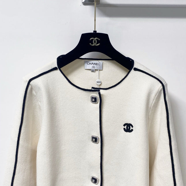 CHANEL 26S KNIT CARDIGAN 1668