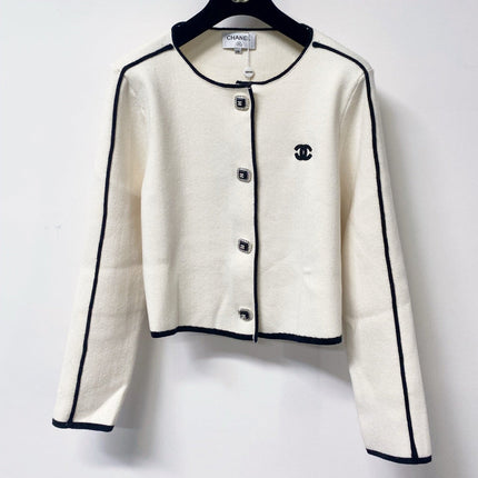 CHANEL 26S KNIT CARDIGAN 1668