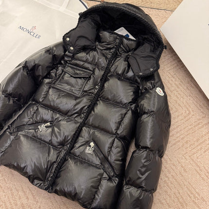 MONCLER 25S LONG-SLEEVE HOODED DOWN JACKET 323