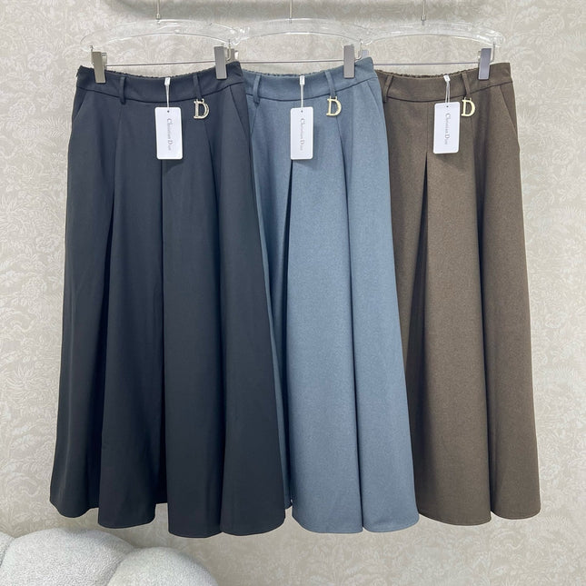 DIOR 25S PLEATED SKIRT STYLE 021