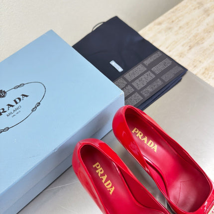 PRADA 26S POINTED TOE PUMPS 75MM IN RED PATENT CALFSKIN