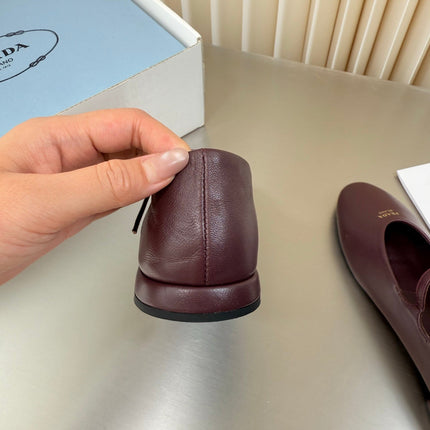 PRADA 26S BALLERINAS IN BURGUNDY SMOOTH CALFSKIN