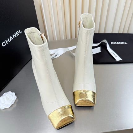 CHANEL 26S ZIPPER BOOTS 75 MM IN WHITE CALFSKIN AND GOLD PATENT LEATHER SQUARE TOE HIGH