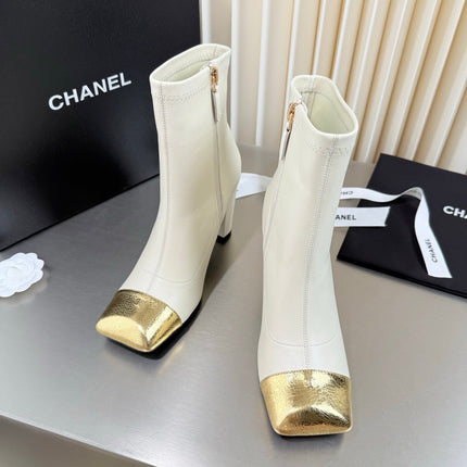 CHANEL 26S ZIPPER BOOTS 75 MM IN WHITE CALFSKIN AND GOLD PATENT LEATHER SQUARE TOE HIGH