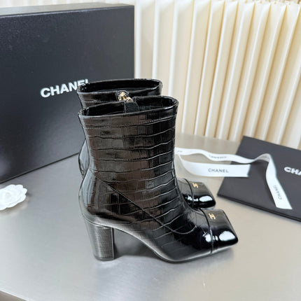 CHANEL 26S ZIPPER BOOTS 75 MM IN BLACK PATENT LEATHER CROCODILE EMBOSSED AND CALFSKIN