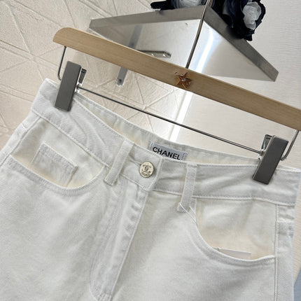 CHANEL WHITE DENIM SHORTS