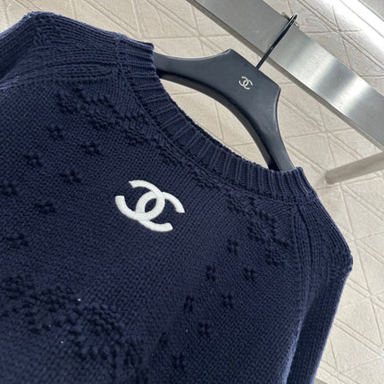 CHANEL 25S EMBROIDERED CROCHET SWEATER 348
