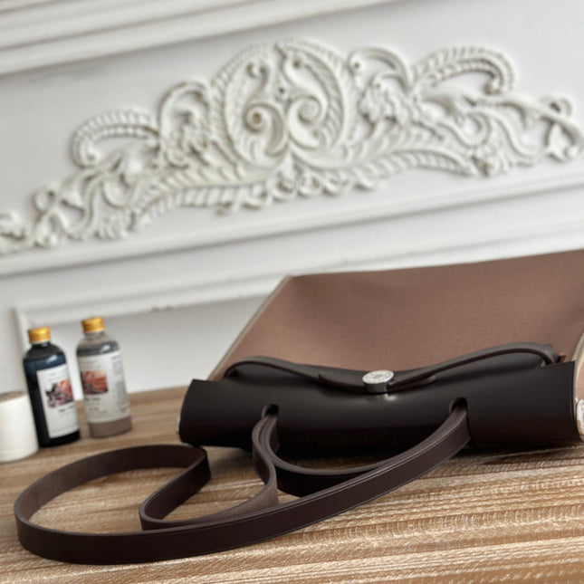 ZIP CABINE 31 BAG IN CHOCOLATE BROWN CANVAS AND BLACK CALFSKIN