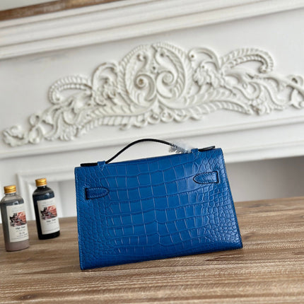 HM 26S KELLY MINI 22MM IN DARK BLUE CROC EMBOSSED CALFSKIN SILVER KELLY BUCKLE