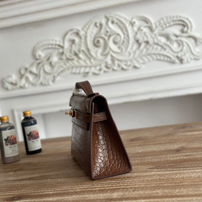 HM 26S KELLY MINI 22MM IN DARK BROWN CROC EMBOSSED CALFSKIN GOLD KELLY BUCKLE