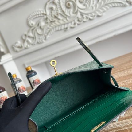 HM 25S KELLY MINI 22 CM IN DARK GREEN LAMBSKIN WITH CROCODILE EMBOSSING AND GOLD HARDWARE