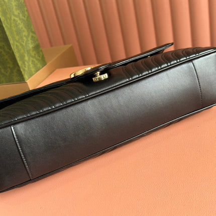 MARMONT SHOULDER BAG 40 IN BLACK CALFSKIN GOLD CHAIN