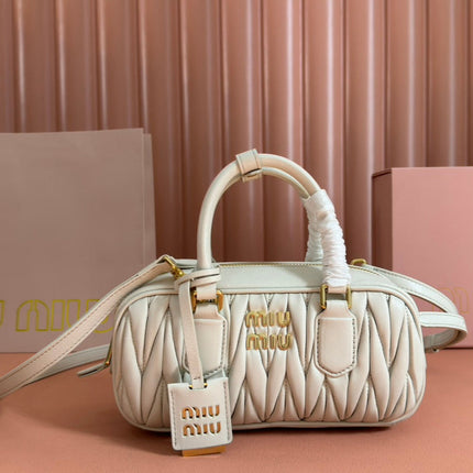 BOWLING BAG 22 IN WHITE LAMBSKIN
