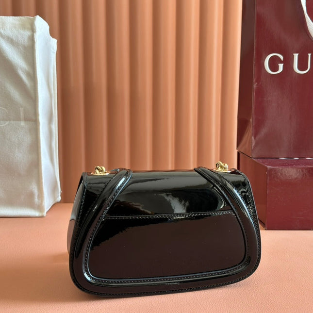 SMALL BLONDIE SHOULDER BAG 21.5 IN BLACK PATENT CALFSKIN