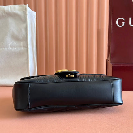 MARMONT SHOULDER BAG 31 IN BLACK CALFSKIN GOLD CHAIN