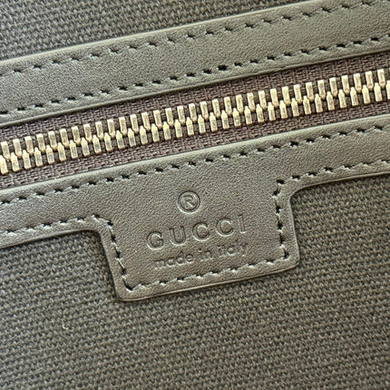 GUCCI 26S EMBLEM DUFFLE BAG 38 IN BLACK EMBOSSED CALFSKIN