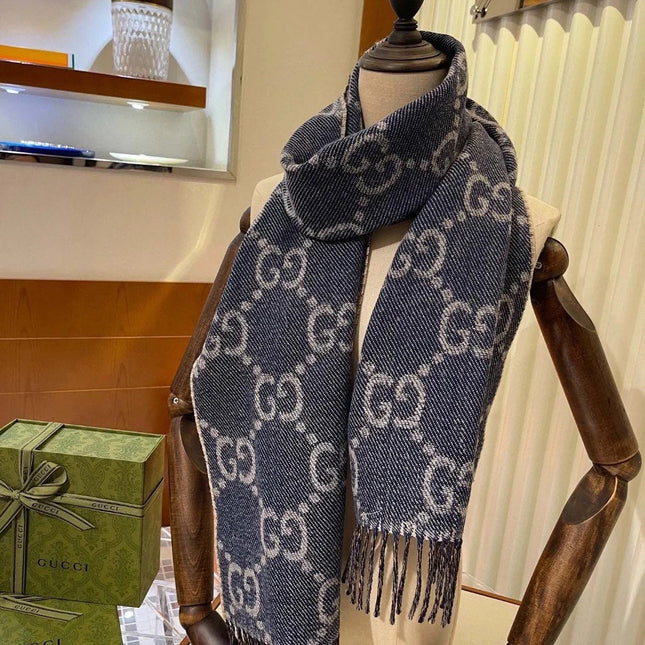 GUCCI 26S SCARF IN CASHMERE 316614