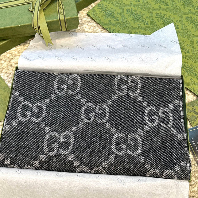 GUCCI 26S SCARF IN CASHMERE 316614