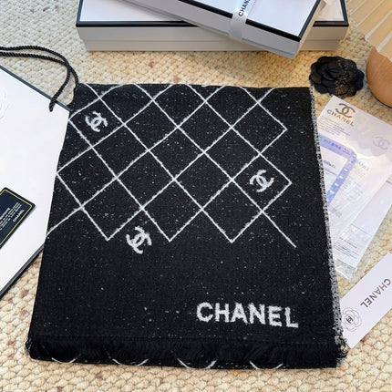 CHANEL 25S SCARF 195 CM IN CASHMERE 942782