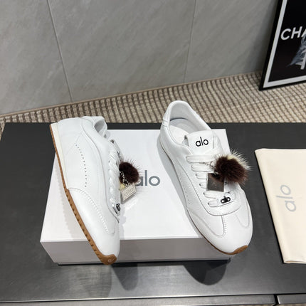 ALO 25S SUNSET SNEAKER IN WHITE LAMBSKIN WITH PUFF CHARM