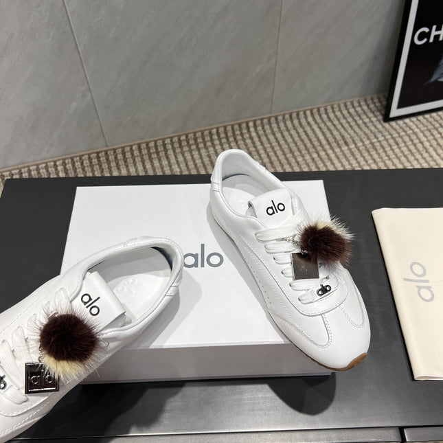 ALO 25S SUNSET SNEAKER IN WHITE LAMBSKIN WITH PUFF CHARM