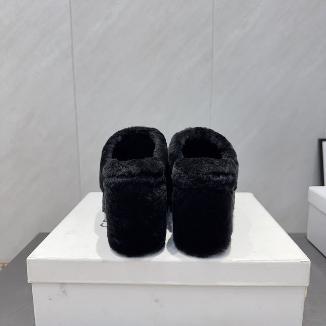 CELINE 26S HIGH-HEEL SANDALS IN BLACK PURE WOOL